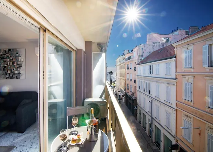 Near Croisette- 4 Star Studio -Seaview