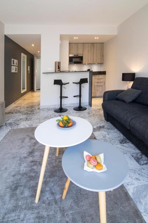 Apartment Near Croisette- 4 Star -seaview Cannes