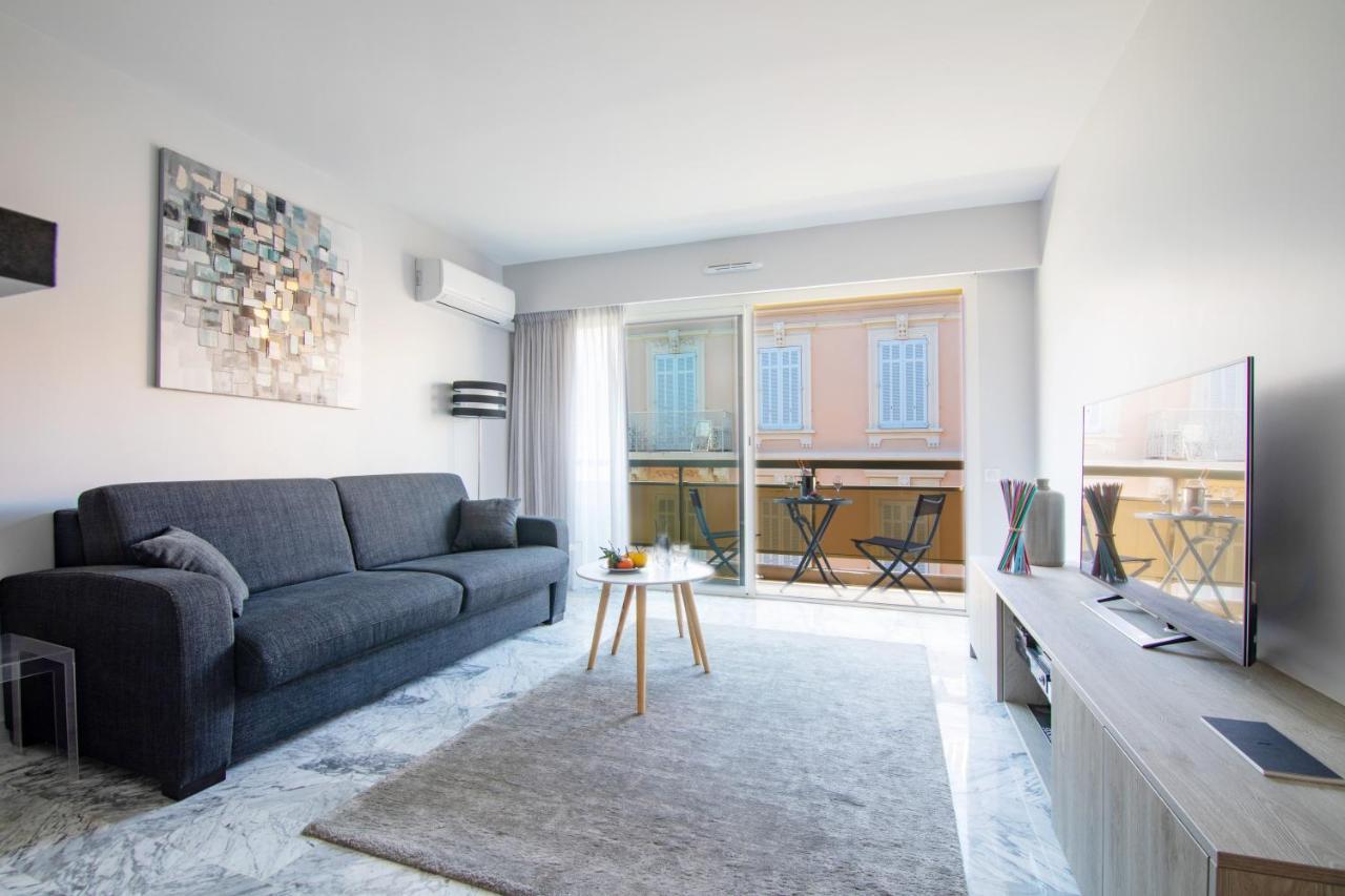 Near Croisette- 4 Star -seaview Apartment